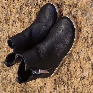 GAP Baby Boots